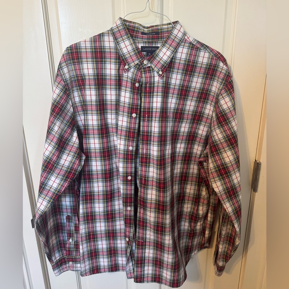 Lands' End Men's Red and White Plaid Button Up Long Sleeve Shirt XL